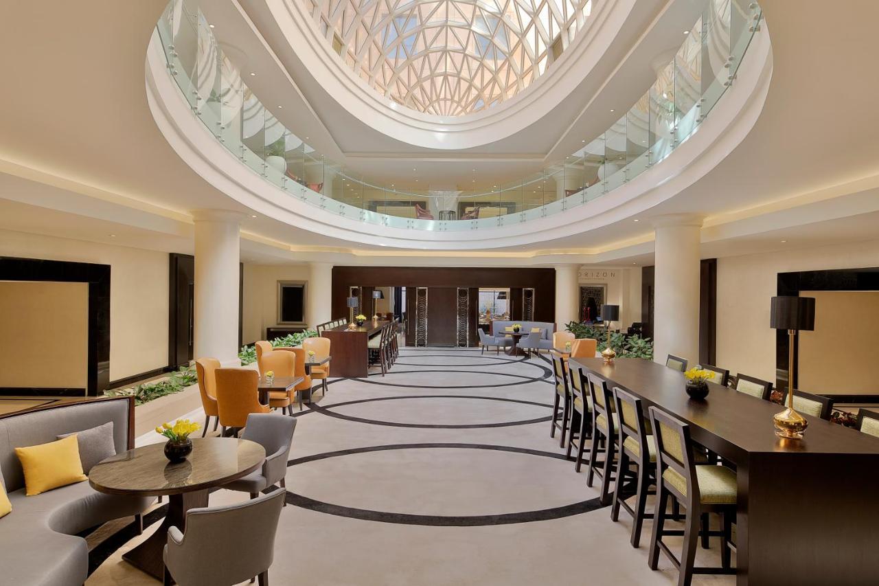 Voco - Riyadh, An Ihg Hotel - فندق فوكو الرياض, احدى فنادق مجموعة إنتركونتيننتال Екстер'єр фото The Concourse