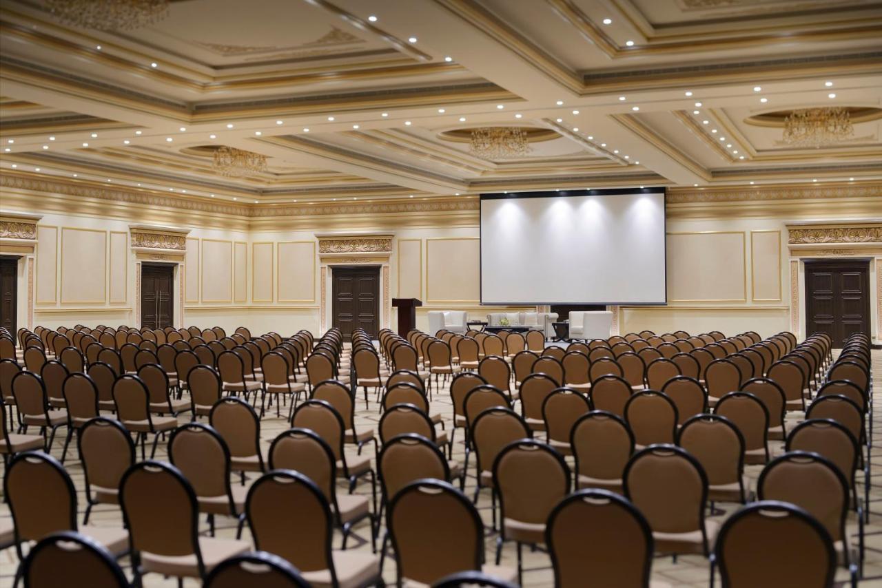 Voco - Riyadh, An Ihg Hotel - فندق فوكو الرياض, احدى فنادق مجموعة إنتركونتيننتال Екстер'єр фото The ballroom